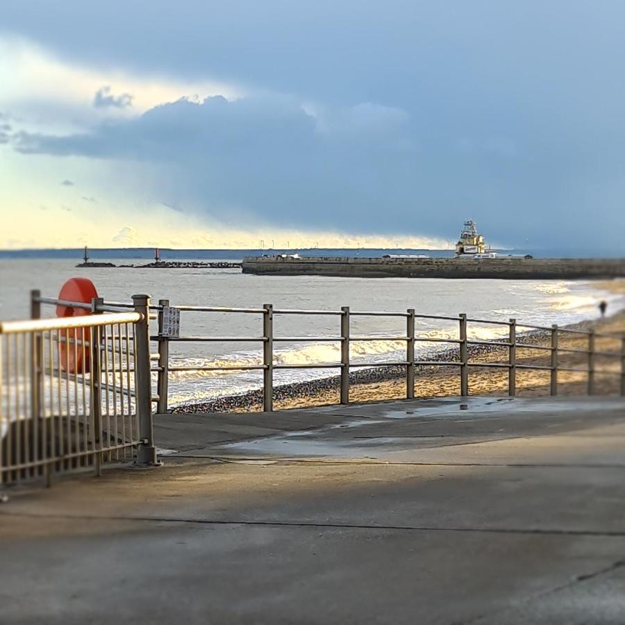 Shore Thing Beachfront Apartment Ramsgate - Sleeps 4 Zewnętrze zdjęcie